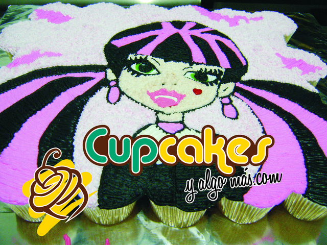 Draculaura
